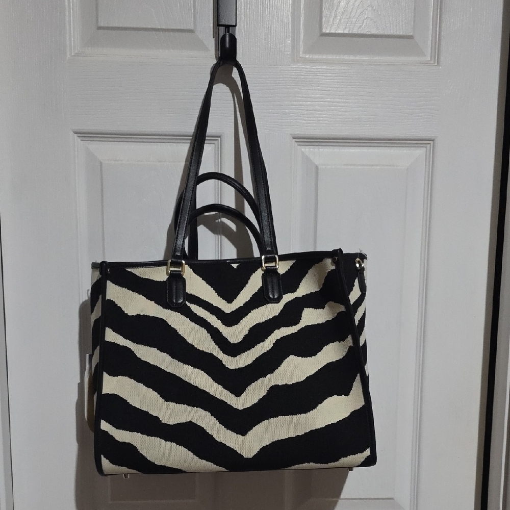 Viola Castellani Stylish‎ Zebra Print Tote Bag